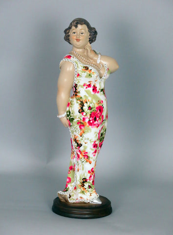 Fiorella Tuttodonna Curvy Buxom Busty Lady Woman Oranment Figurine with Pearl Bracelet